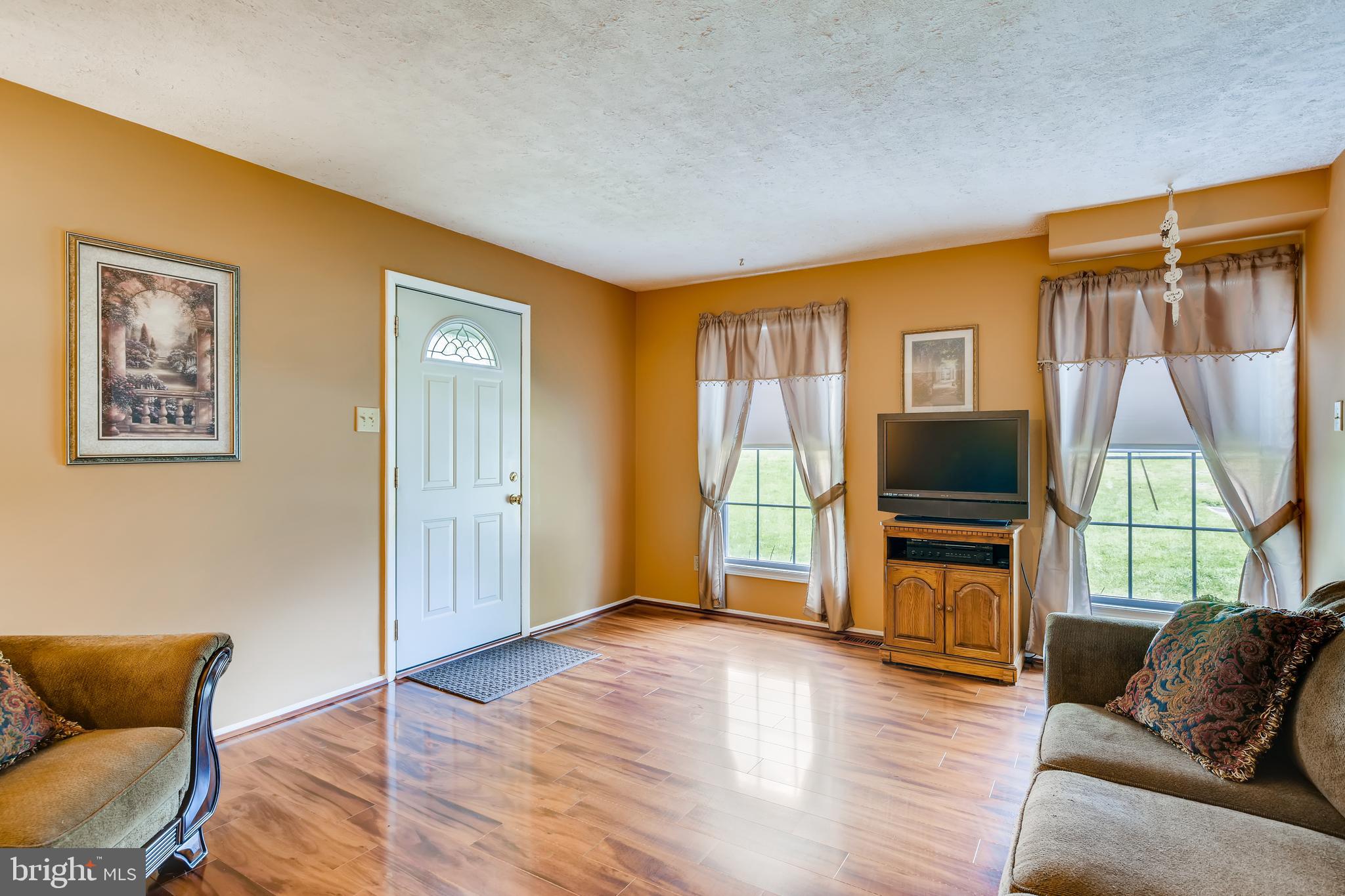 3401 Moultree Place Baltimore, MD 21236 - Photo 5 of 32