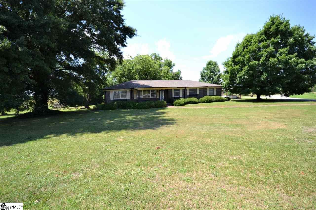 8336 Reidville Road Greer, SC 29651 - Photo 1 of 18 Gallery Image 1