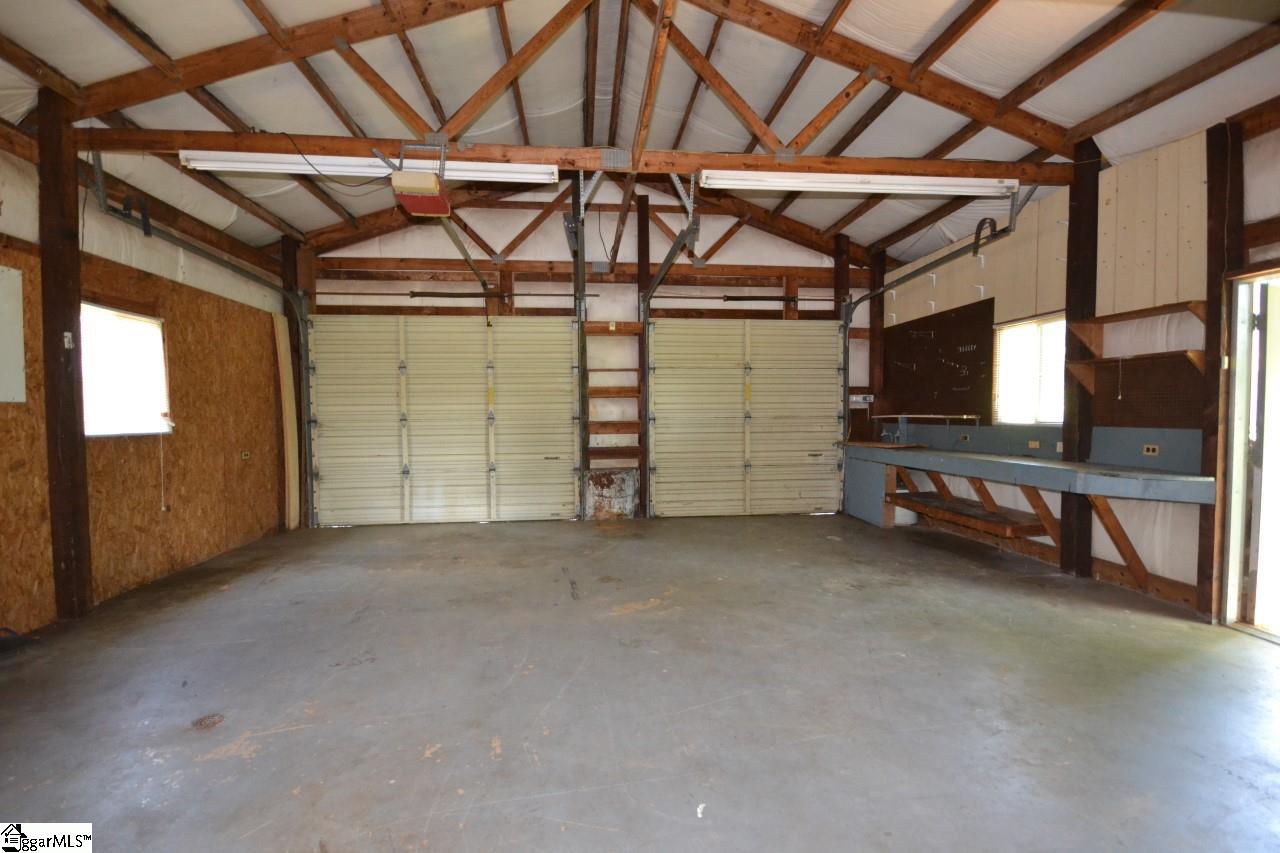 8336 Reidville Road Greer, SC 29651 - Photo 17 of 18 Gallery Image 17
