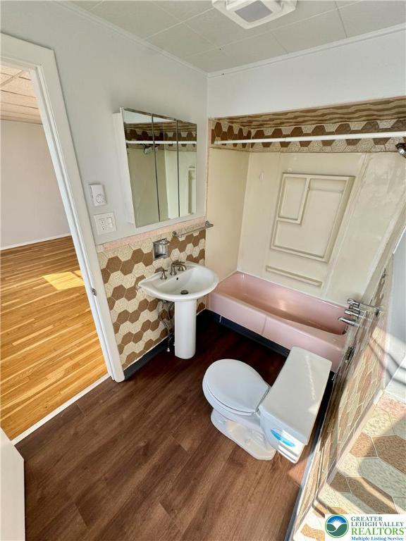 961 Main Street, Unit 2B REAR Northampton, PA 18067 - Photo 8 of 8 a bathroom with a sink and a mirror