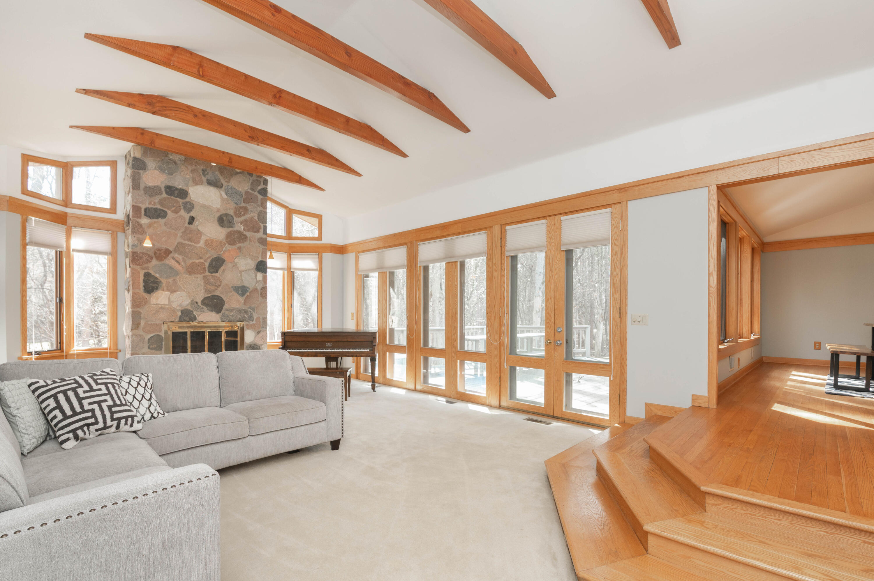 W318N1045 Huckleberry Way Delafield, WI 53018 - Photo 1 of 22 Huckleberry