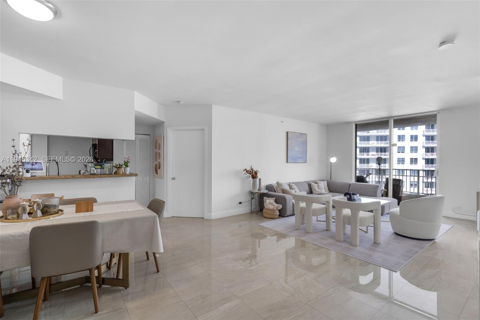 701 Brickell Key Boulevard, Unit 1606 Miami, FL 33131 - Photo 6 of 29