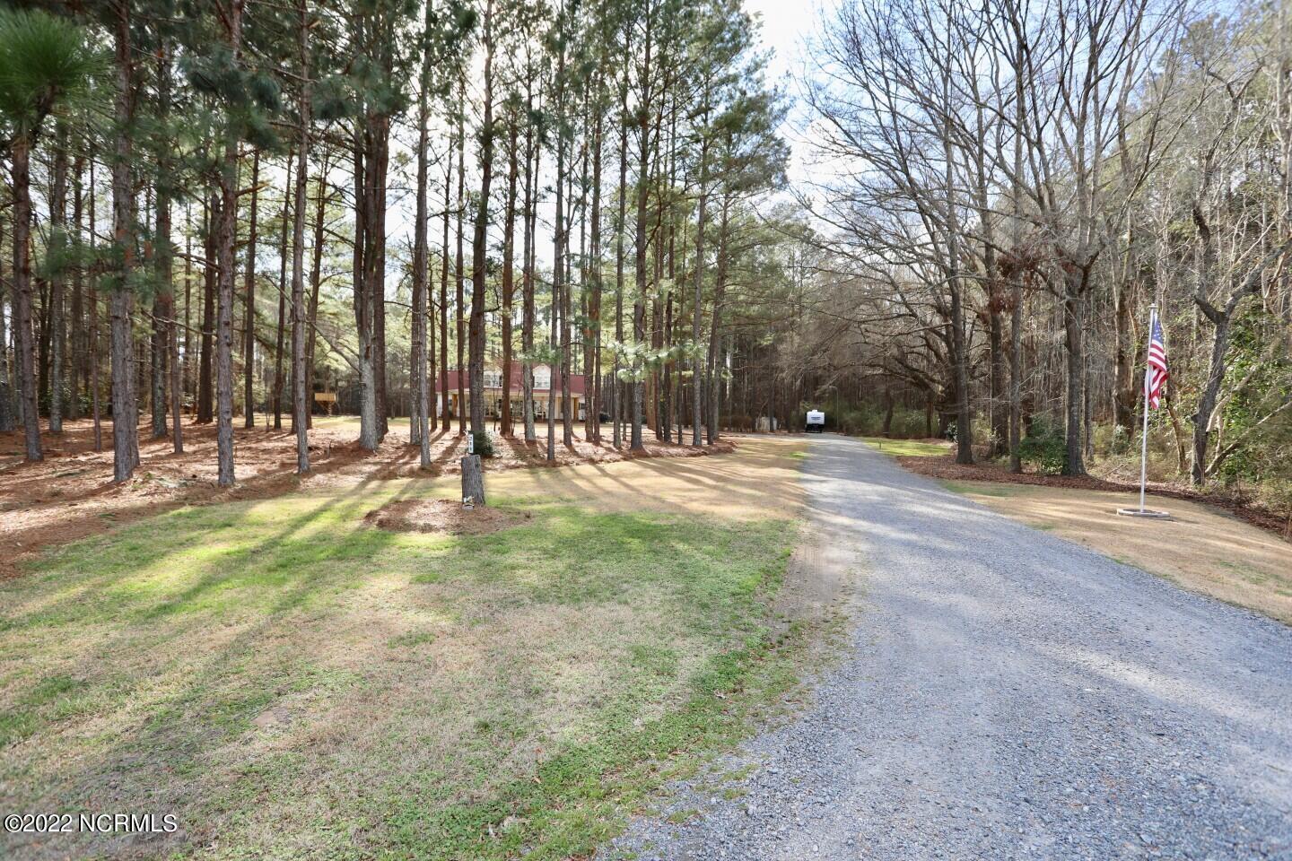 211 McInnis Road Carthage, NC 28327 - Photo 8 of 45 16467679879918