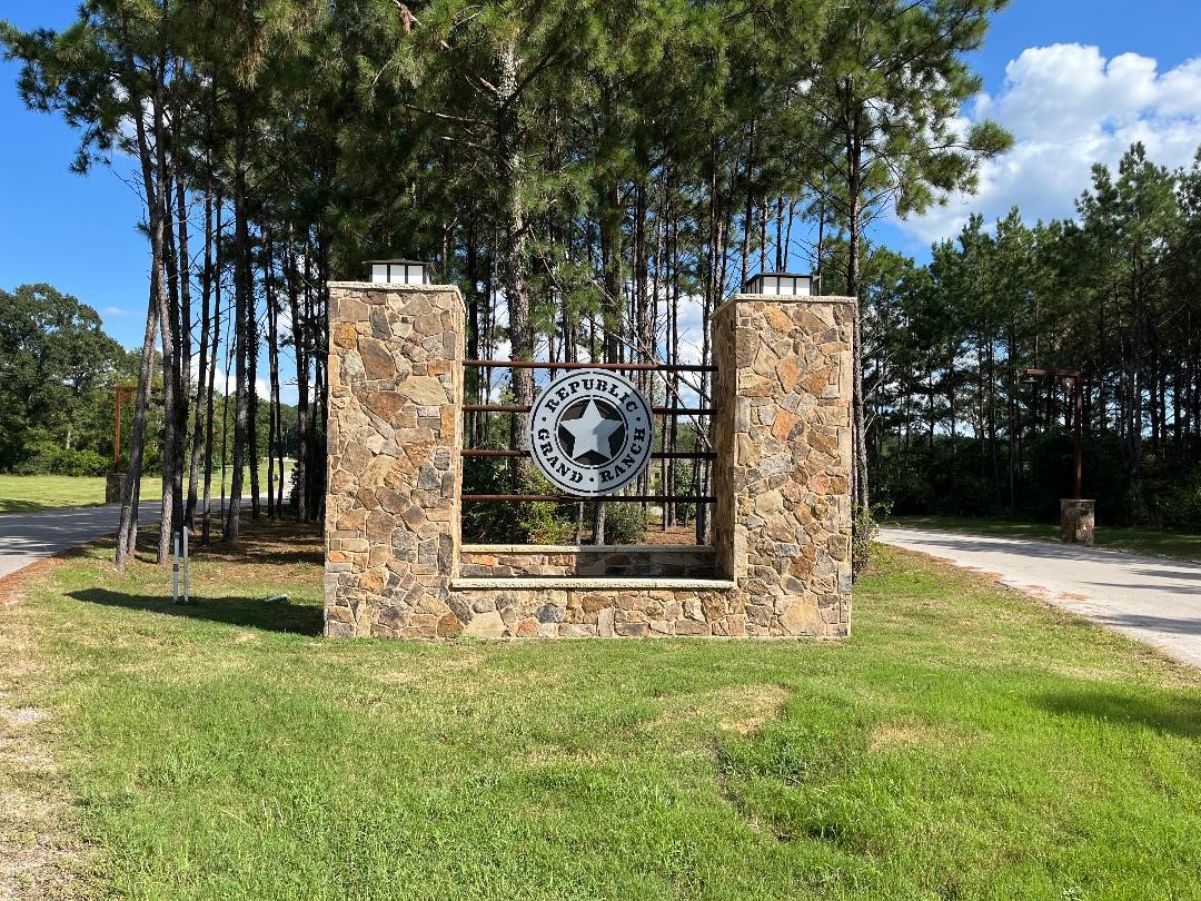 a view of outdoor space with garden