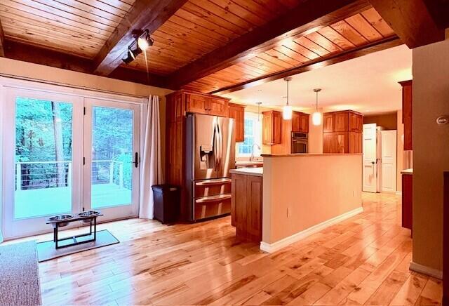 47 Belaire Drive Springvale, ME 04083 - Photo 20 of 38 Kitchen view