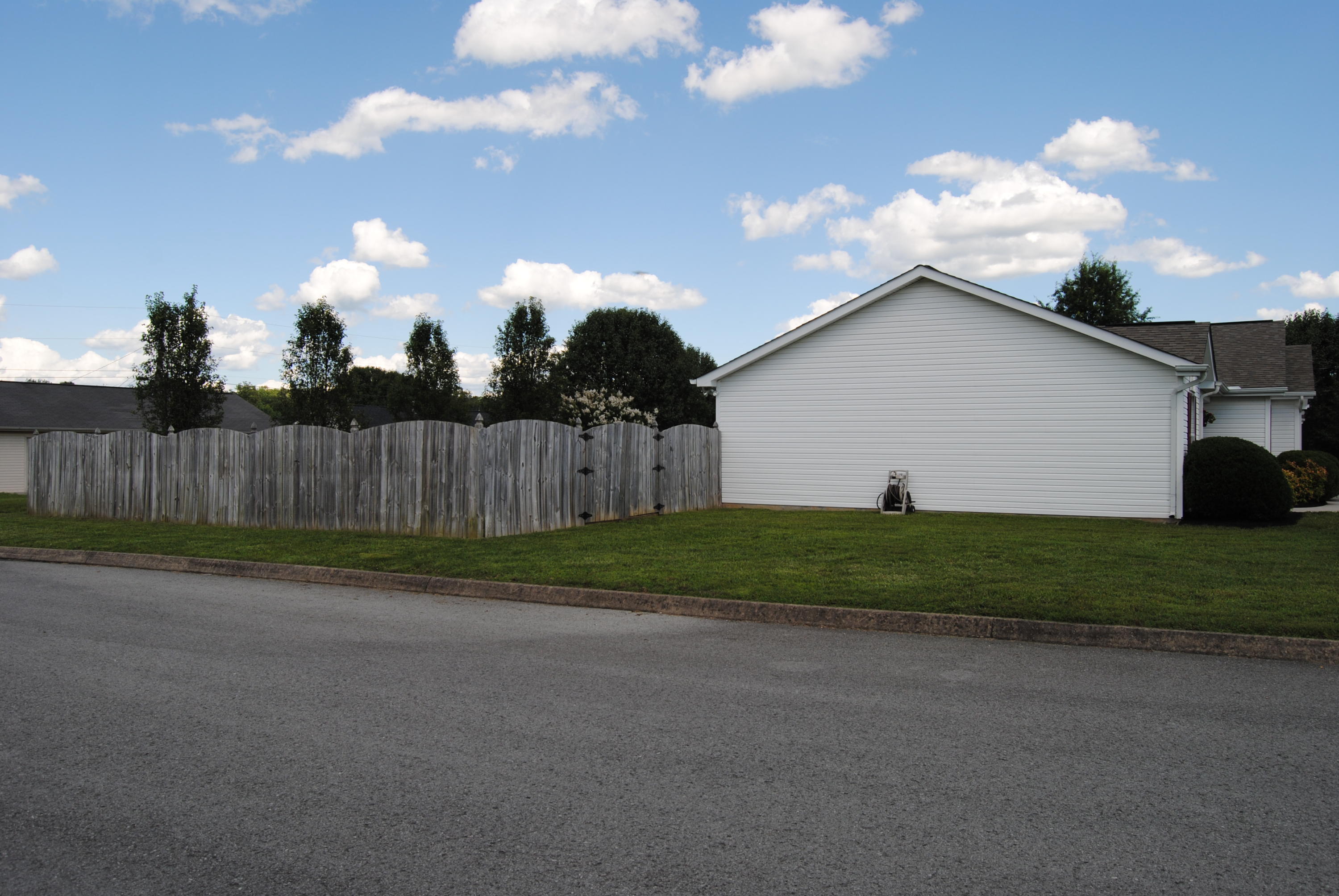 7701 Ralph Youmans Road Corryton, TN 37721 - Photo 23 of 24 DSC_0205