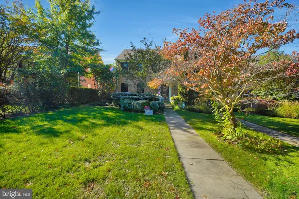 $8,500 | 4732 Massachusetts Avenue Northwest, Washington, DC 20016