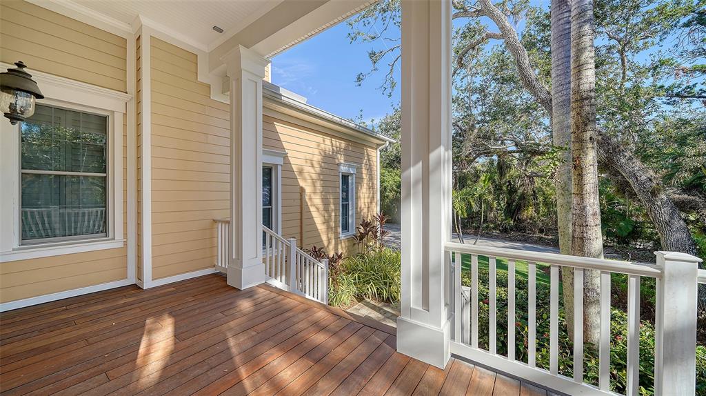 5309 Hidden Harbor Road Sarasota, FL 34242 - Photo 15 of 100