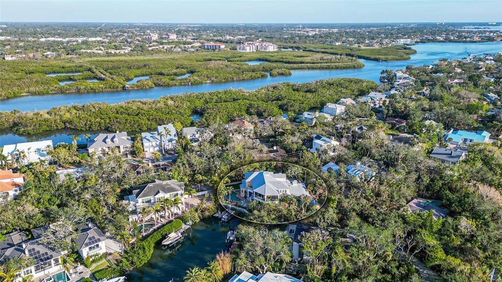 5309 Hidden Harbor Road Sarasota, FL 34242 - Photo 3 of 100