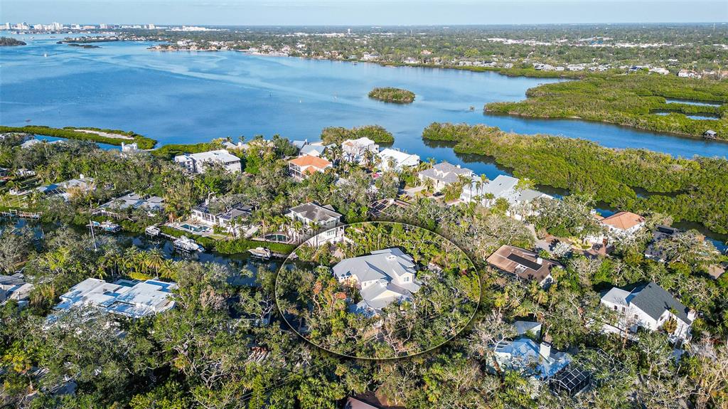 5309 Hidden Harbor Road Sarasota, FL 34242 - Photo 4 of 100