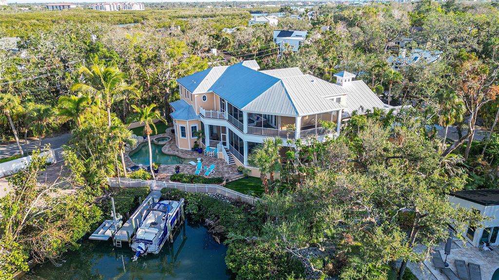 5309 Hidden Harbor Road Sarasota, FL 34242 - Photo 8 of 100