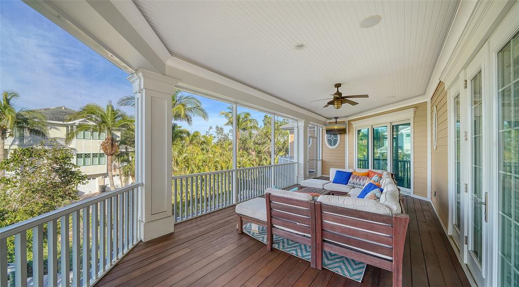 5309 Hidden Harbor Road Sarasota, FL 34242 - Photo 83 of 100 a living room with furniture and a large window