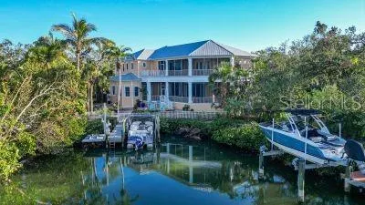 $4,900,000 | 5309 Hidden Harbor Road, Sarasota, FL 34242