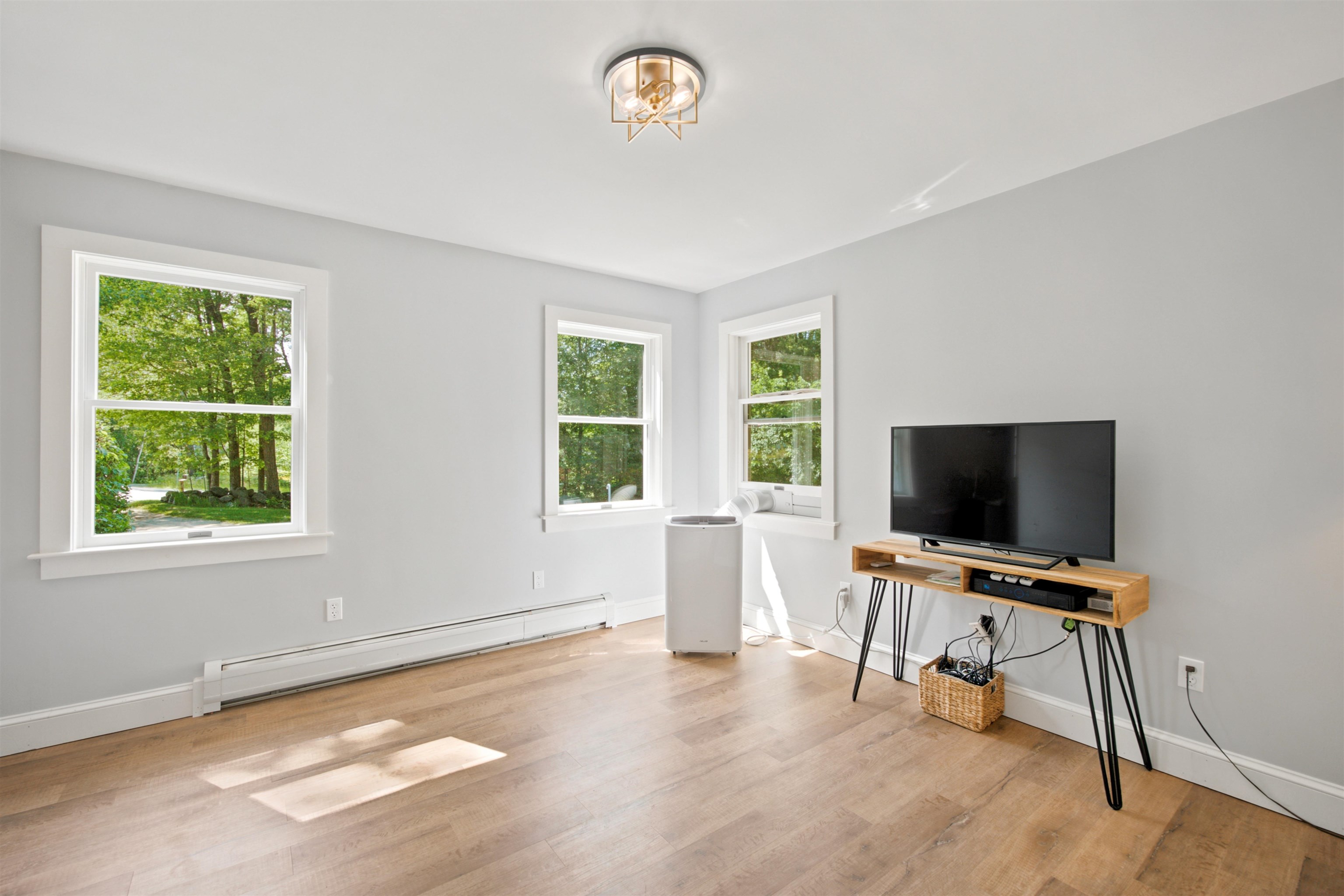 33 Bunker Hill Road Wilmot, NH 03287 - Photo 9 of 29