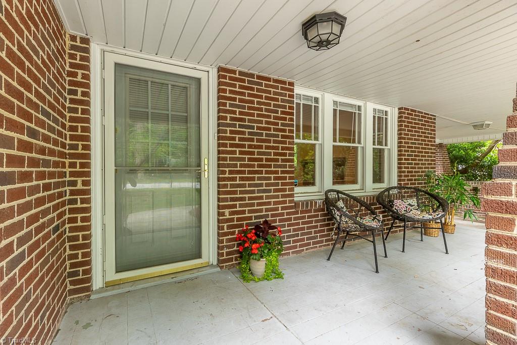 602 Old Winston Road High Point, NC 27265 - Photo 5 of 24