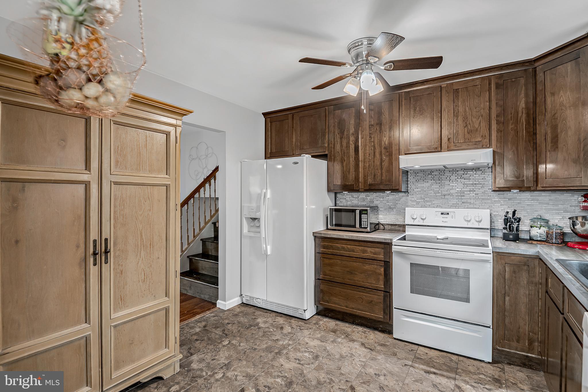 4735 Ridge Road Elizabethtown, PA 17022 - Photo 10 of 29 Gallery Image 10