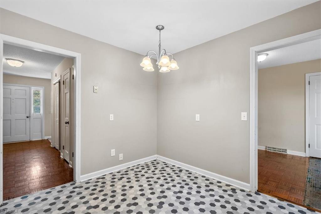 195 Hawthorne Road Mocksville, NC 27028 - Photo 17 of 48 Gallery Image 17