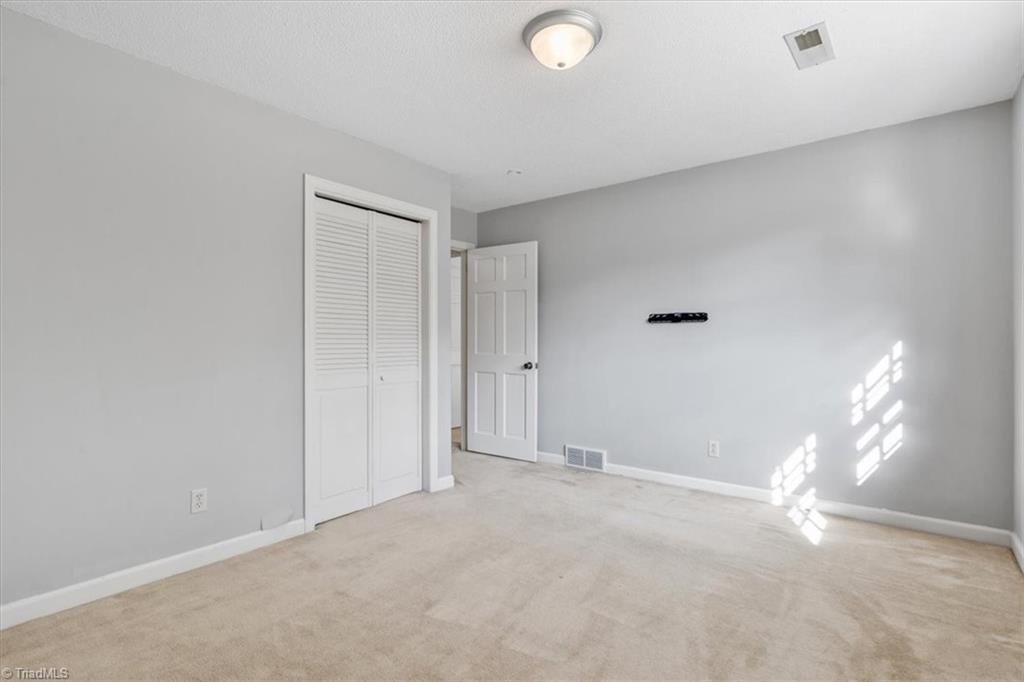 195 Hawthorne Road Mocksville, NC 27028 - Photo 29 of 48 Gallery Image 29
