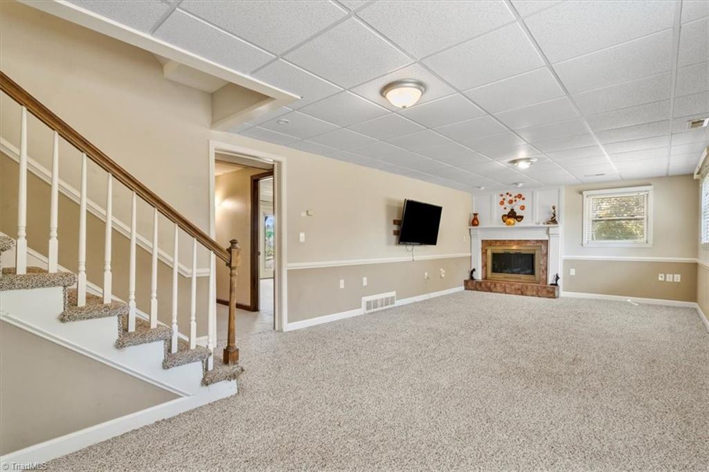195 Hawthorne Road Mocksville, NC 27028 - Photo 32 of 48 Gallery Image 32