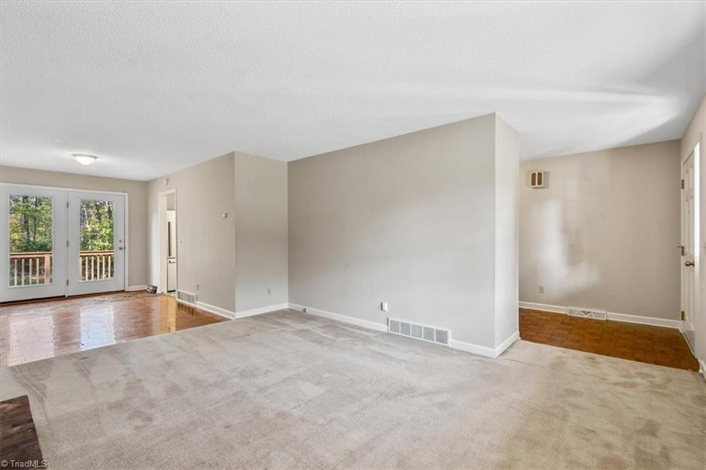195 Hawthorne Road Mocksville, NC 27028 - Photo 7 of 48 Gallery Image 7