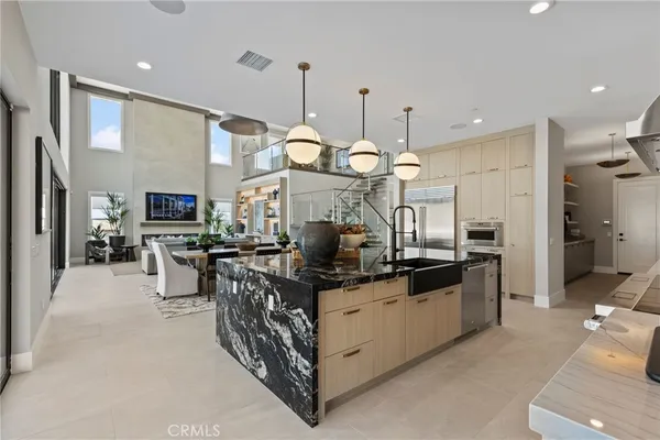 $2,499,000 | 9522 Andora Avenue, Chatsworth, CA 91311