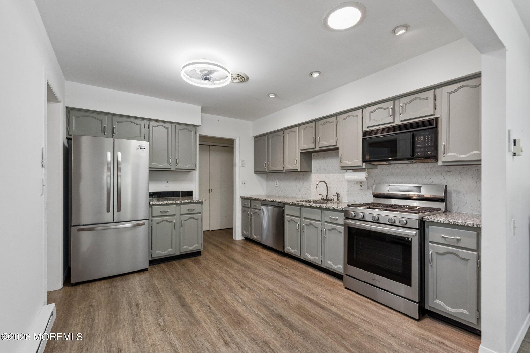 15 Amherst Road, Unit 64 Whiting, NJ 08759 - Photo 16 of 19 015