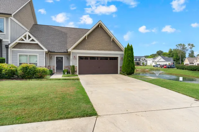 $496,800 | 103 ANDERTON Drive, Winchester, TN 37398