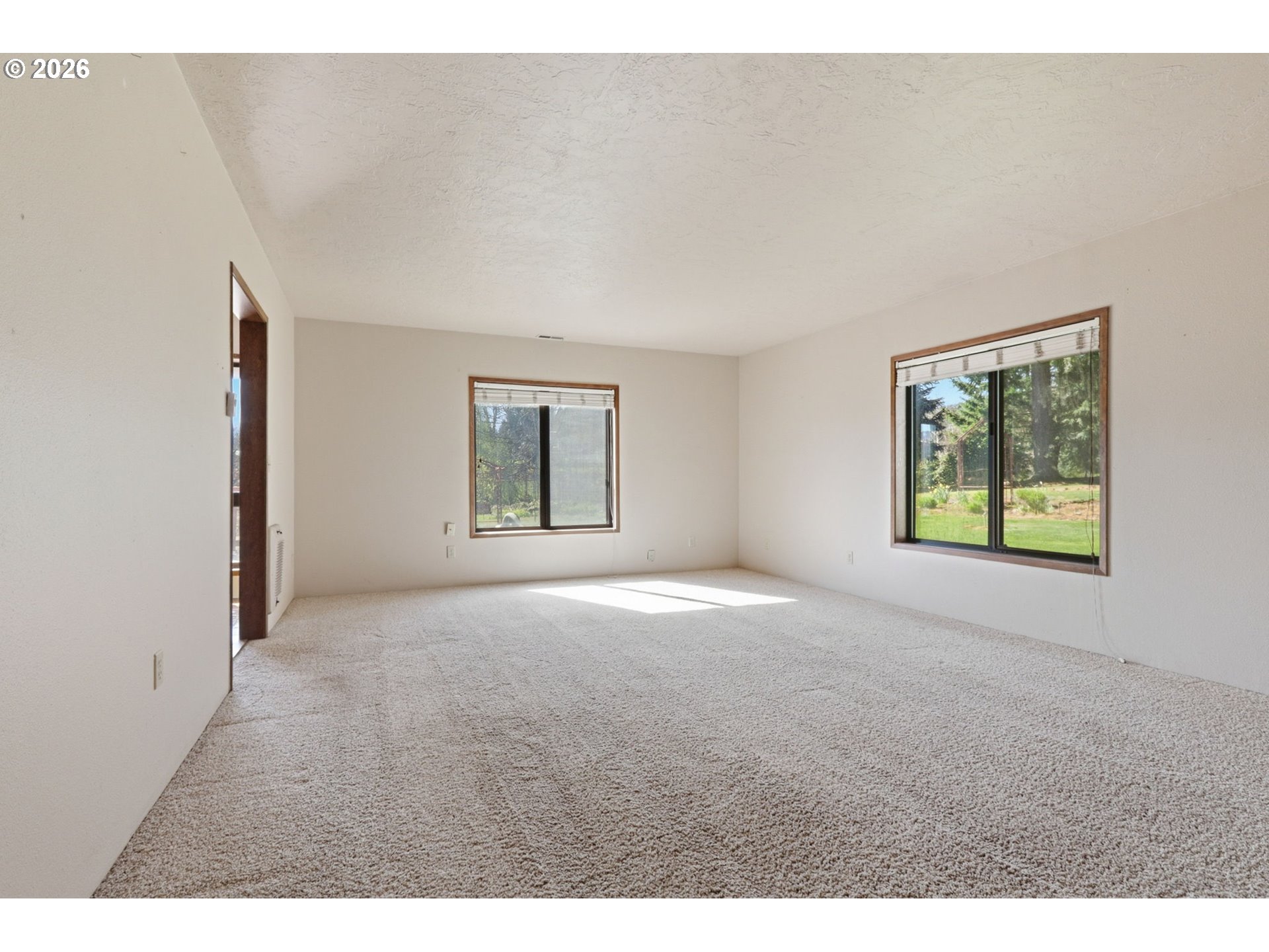 3301 Wyeast Road Hood River, OR 97031 - Photo 13 of 42