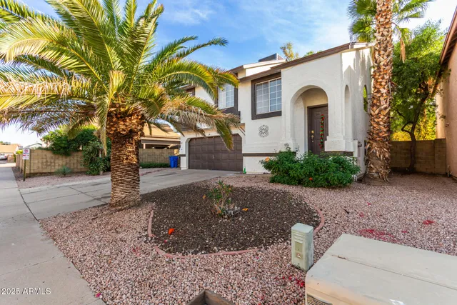 $400,000 | 1704 South 39th Street, Unit 24, Mesa, AZ 85206