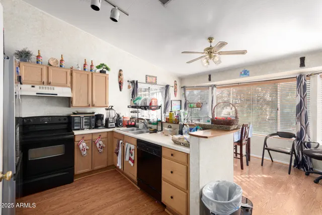 $400,000 | 1704 South 39th Street, Unit 24, Mesa, AZ 85206