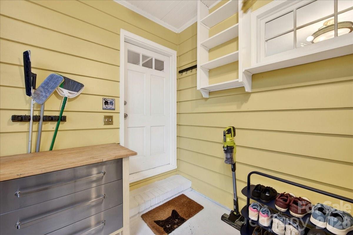 2225 Ashley Road Charlotte, NC 28208 - Photo 7 of 44