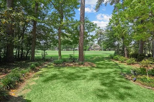 $725,000 | 208 Evangeline Drive, Mandeville, LA 70471