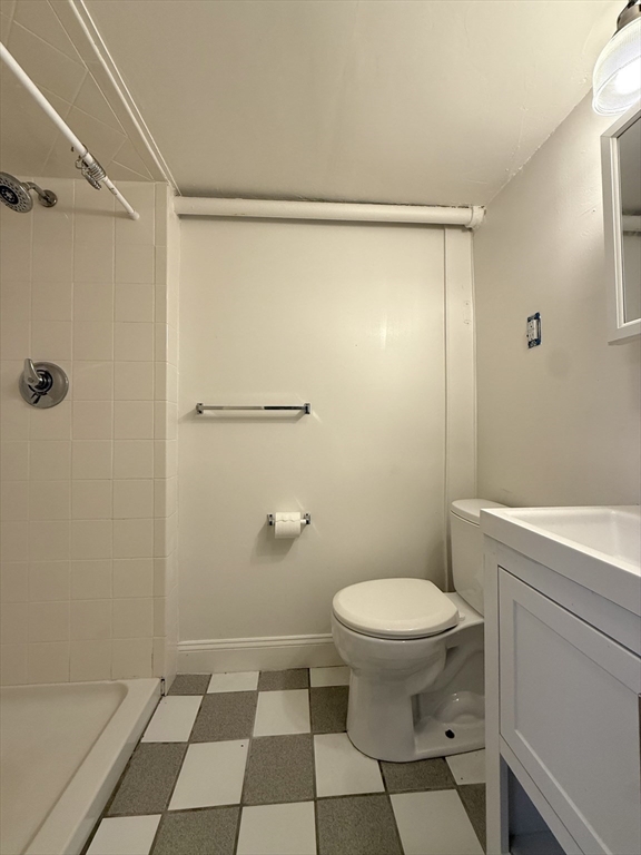 1683 Beacon Street, Unit B Brookline, MA 02445 - Photo 5 of 7