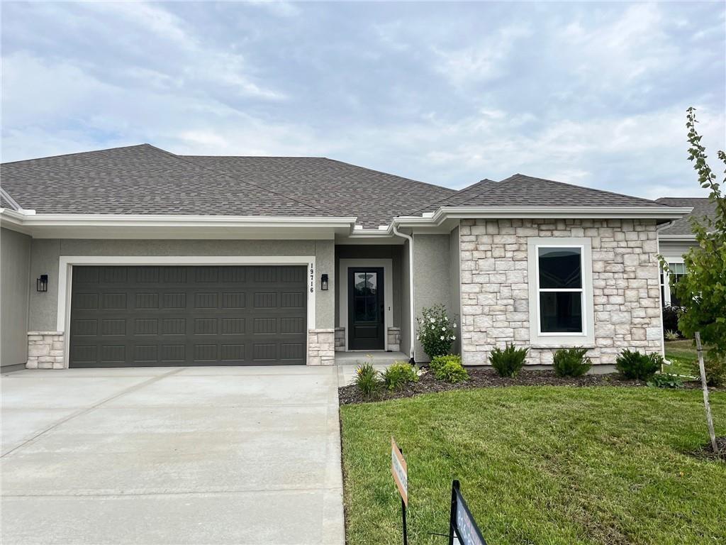 19716 West 196th St Spring Hill Spring Hill, KS 66083 - Photo 1 of 16