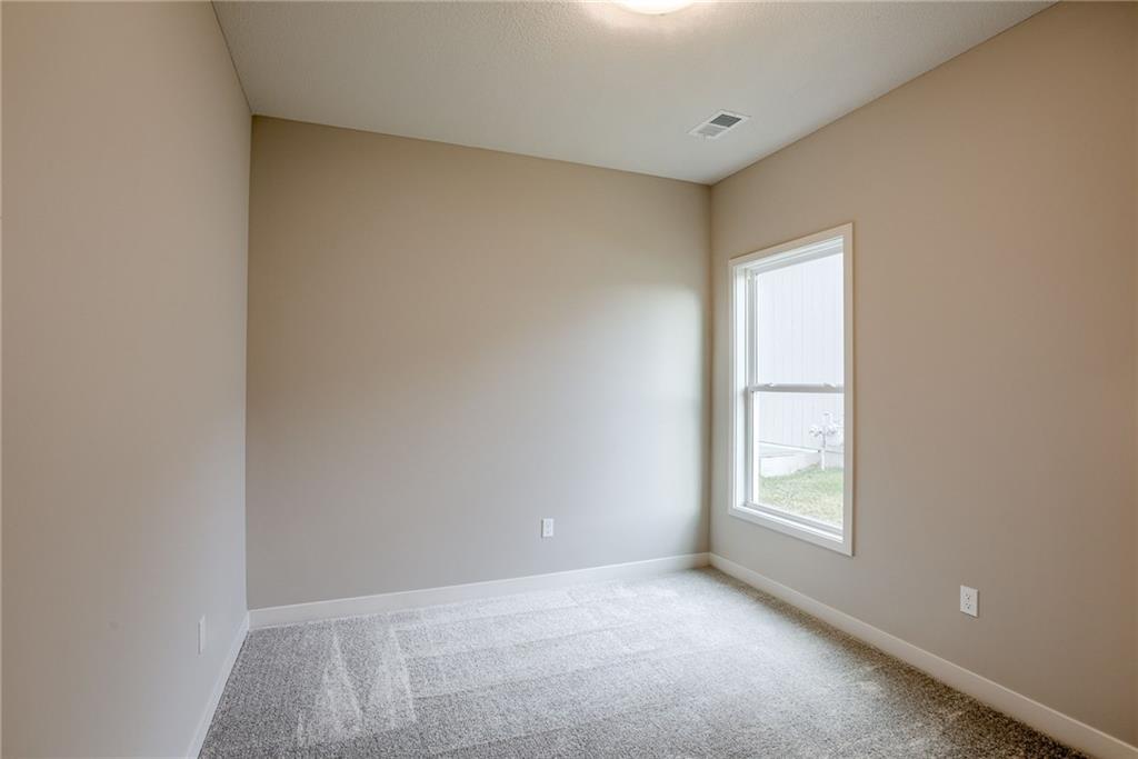 19716 West 196th St Spring Hill Spring Hill, KS 66083 - Photo 13 of 16