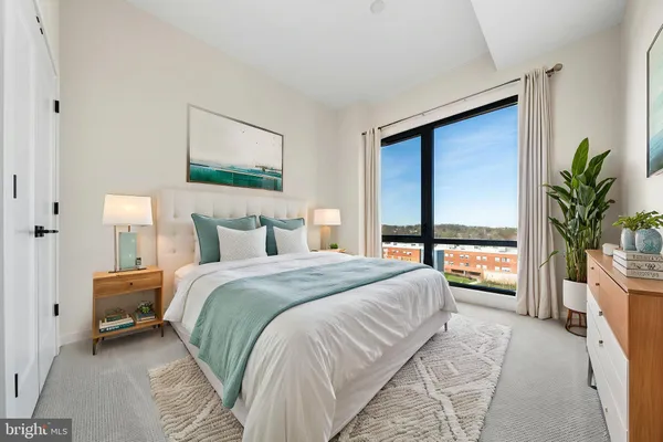 $4,500 | 255 West Falls Station Boulevard, Unit 704, Falls Church, VA 22043