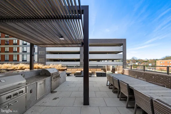 $4,500 | 255 West Falls Station Boulevard, Unit 704, Falls Church, VA 22043