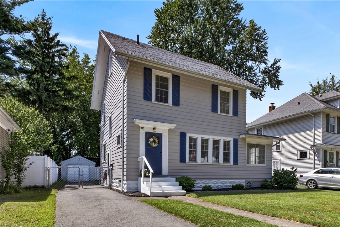 287 Versailles Road Rochester, NY 14621 - Photo 3 of 34