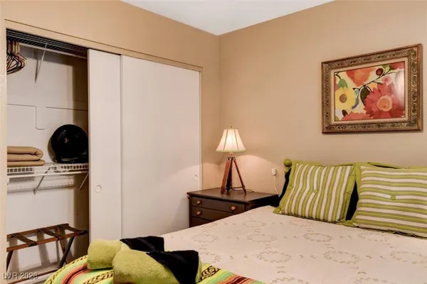 $4,275 | 6524 New Brunswick Avenue, Las Vegas, NV 89110