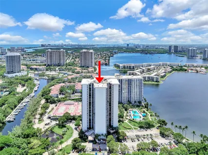 $399,000 | 18181 Northeast 31st Court, Unit 807, Aventura, FL 33160