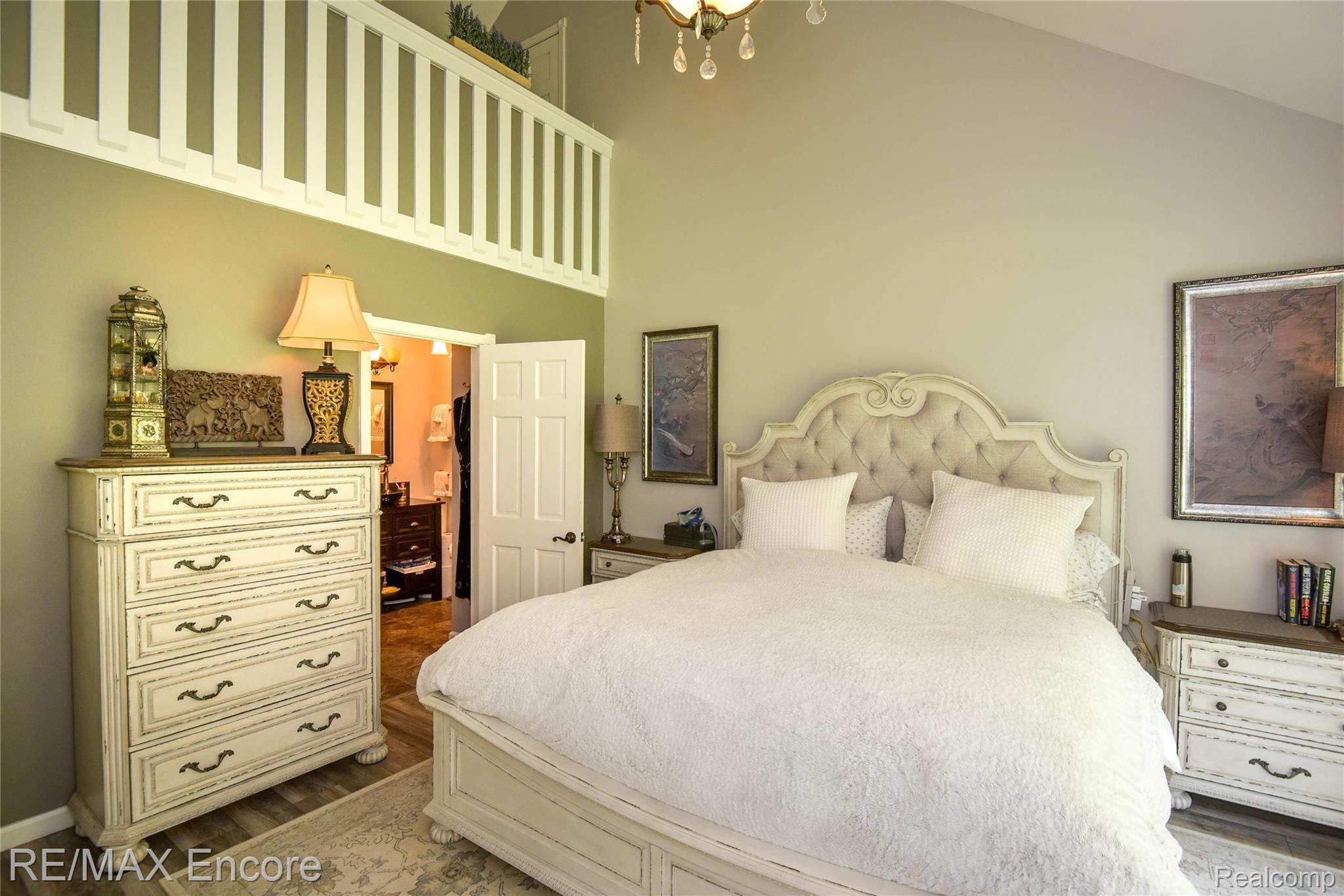 6274 Washburn Road Goodrich, MI 48438 - Photo 48 of 96 Master Bedroom and Bath (2).jpg