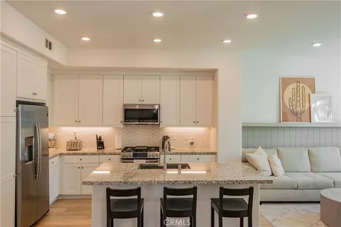 $429,995 | 27466 Mercantile Court, Unit 203, Valencia, CA 91381