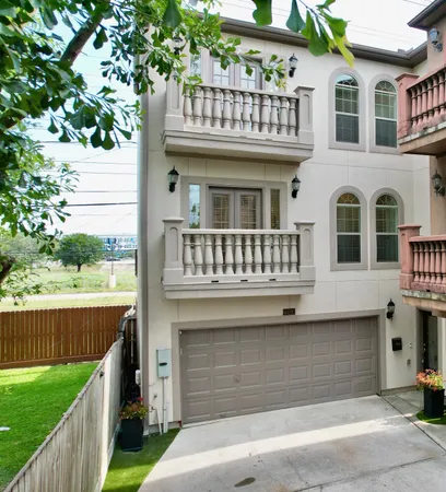 $4,500 | 4020 Childress Street, Unit C, Houston, TX 77005