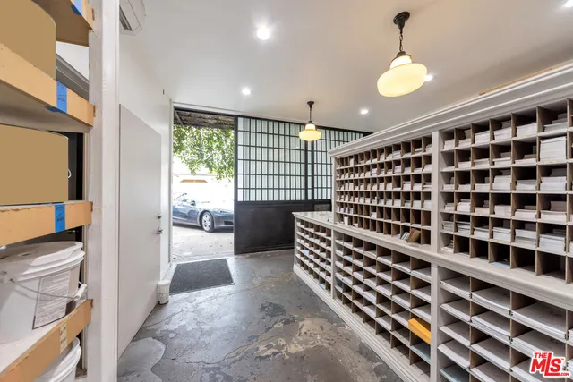 a view of entryway with a couch