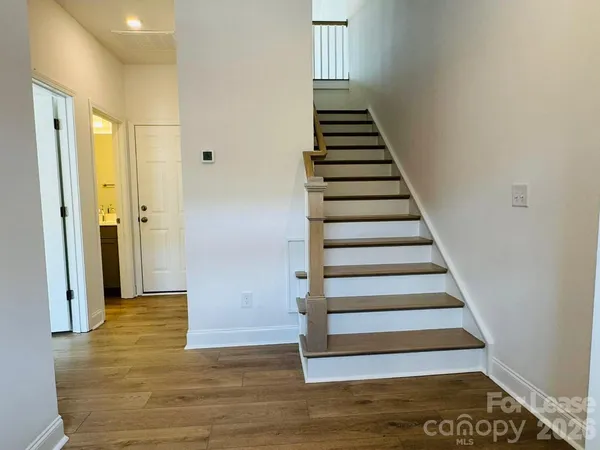 $2,895 | 7044 Westrow Avenue, Charlotte, NC 28278
