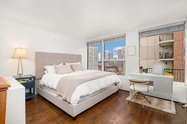 $2,800 | 1400 North State Parkway, Unit 15D, Chicago, IL 60610
