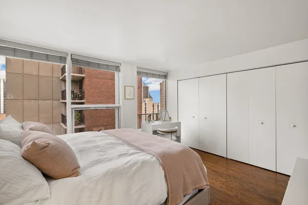 $2,800 | 1400 North State Parkway, Unit 15D, Chicago, IL 60610