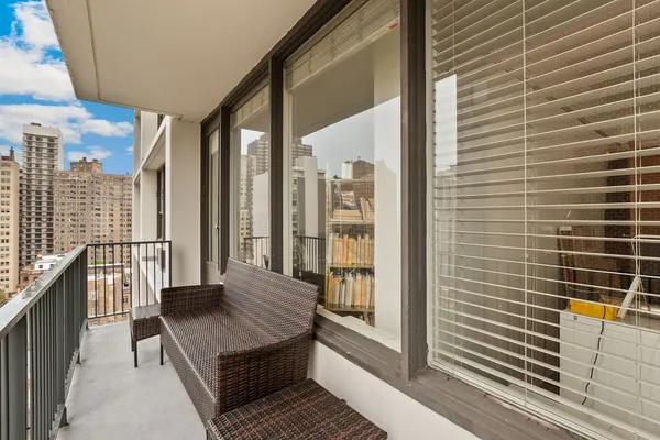 $2,800 | 1400 North State Parkway, Unit 15D, Chicago, IL 60610