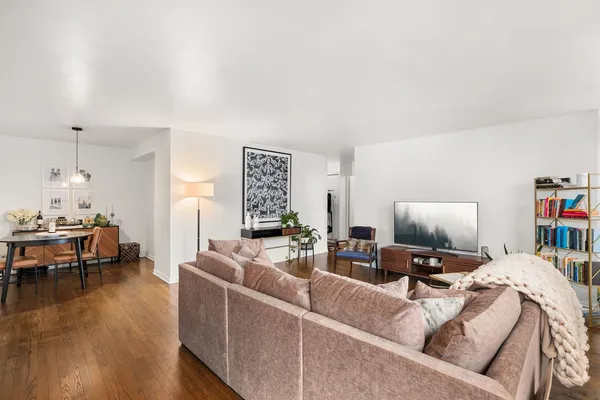 $2,800 | 1400 North State Parkway, Unit 15D, Chicago, IL 60610