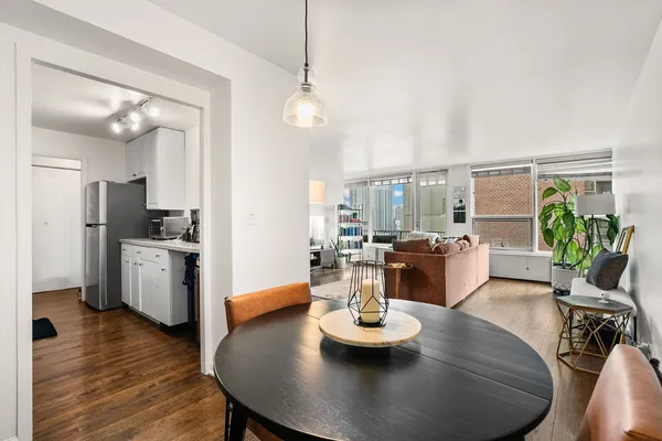 $2,800 | 1400 North State Parkway, Unit 15D, Chicago, IL 60610